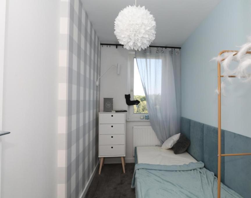 وارسو Romaszewskiego Zoliborz Bedroom Pokoj Metro المظهر الخارجي الصورة