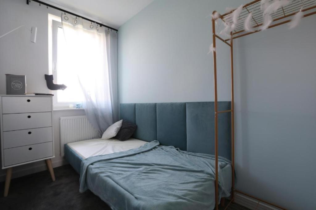 وارسو Romaszewskiego Zoliborz Bedroom Pokoj Metro المظهر الخارجي الصورة